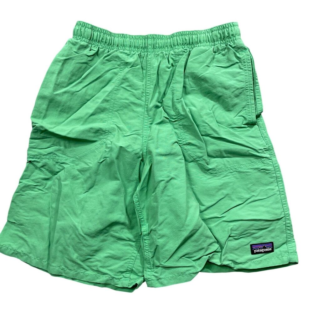 Patagonia XL Boy's Green Swim Shorts Pockets 100% Nylon Lined‎